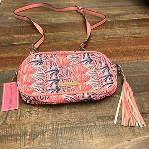 Simply Southern Chain Quilted Scalloped Crossbody Bag New with Tags